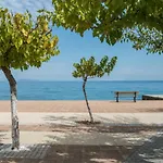 Areti Πόρος