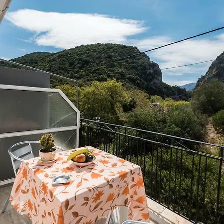 Areti Διαμέρισμα Πόρος