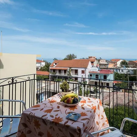 Areti Apartamento